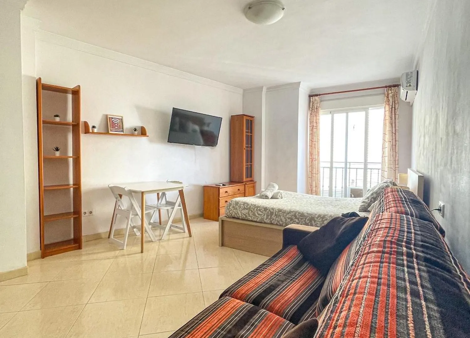 Estudio in City Center Málaga! Appartamento
