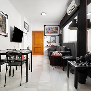 Mz Flat , Málaga Spagna