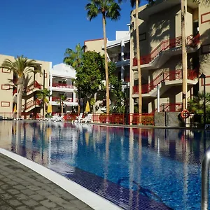 apartamentos-yaiza.in-canary-islands.com/